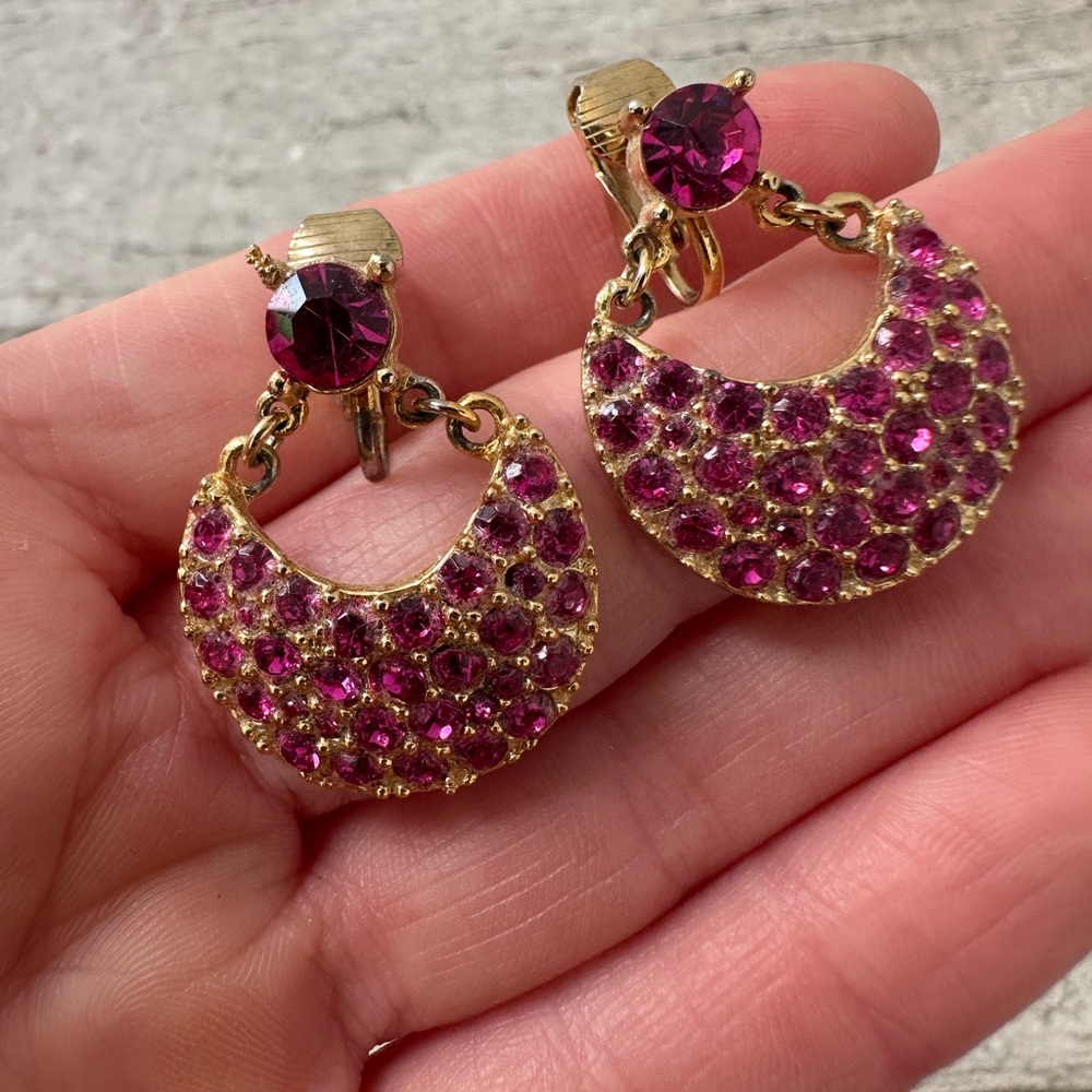 Vintage 40s Simulated Pave Set Pink Topaz Rhinestone Dangle Elegant Earrings